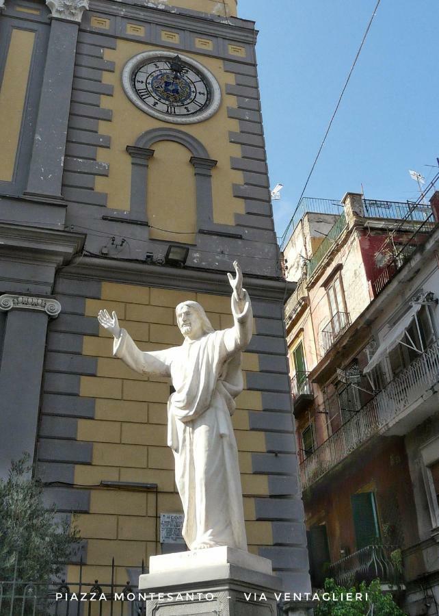 Centro Storico - Fermata Montesanto Hotel Napoli Ngoại thất bức ảnh