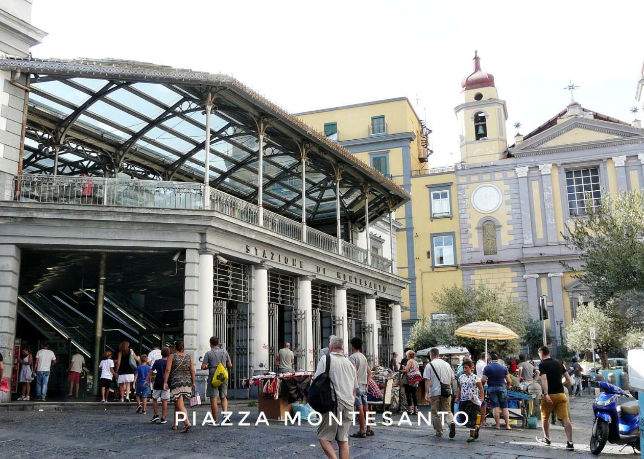 Centro Storico - Fermata Montesanto Hotel Napoli Ngoại thất bức ảnh